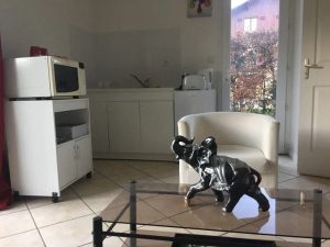 Optimisation d’une maison avec la création d’un studio indépendant.